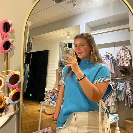 Women’s Blue Knot Side Sweater