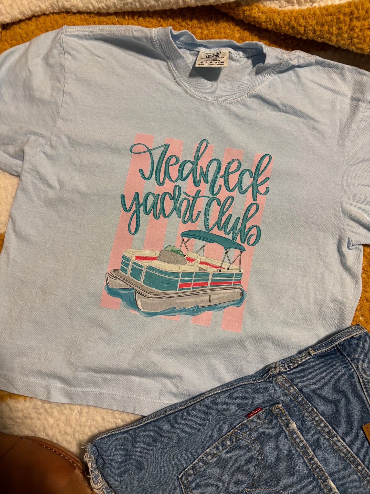 REDNECK YACHT CLUB tee shirt